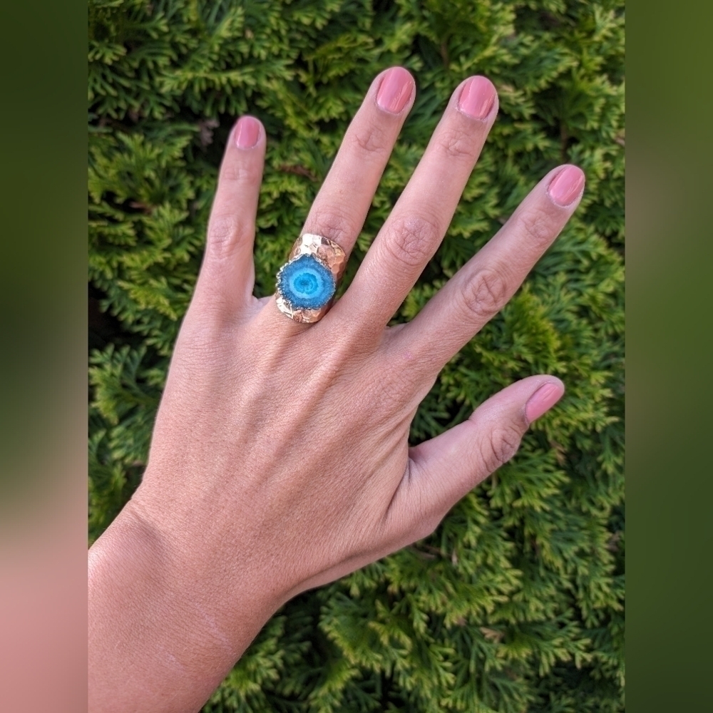 Artisan Handmade In Morocco Adjustable Blue Geode Wide Band Gold Ring Size 8.75